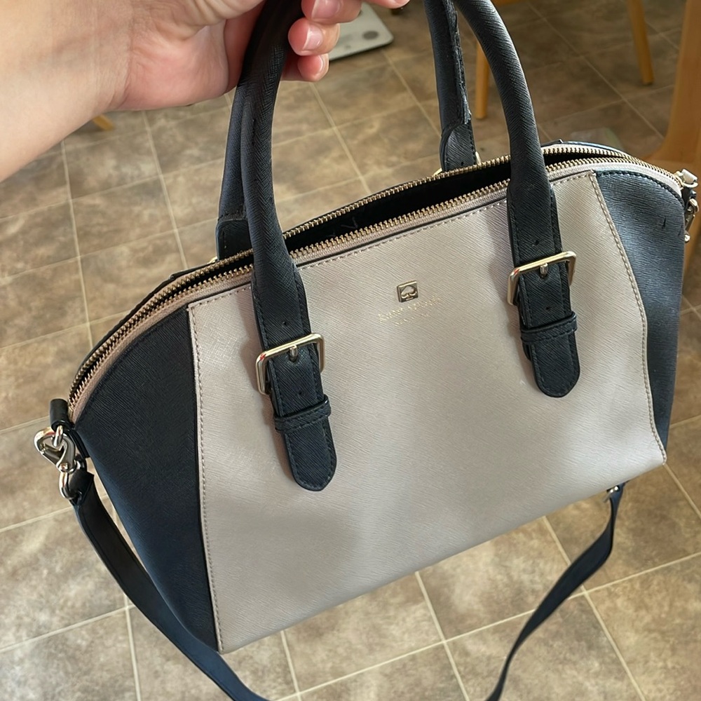 Kate spade New York women’s bag